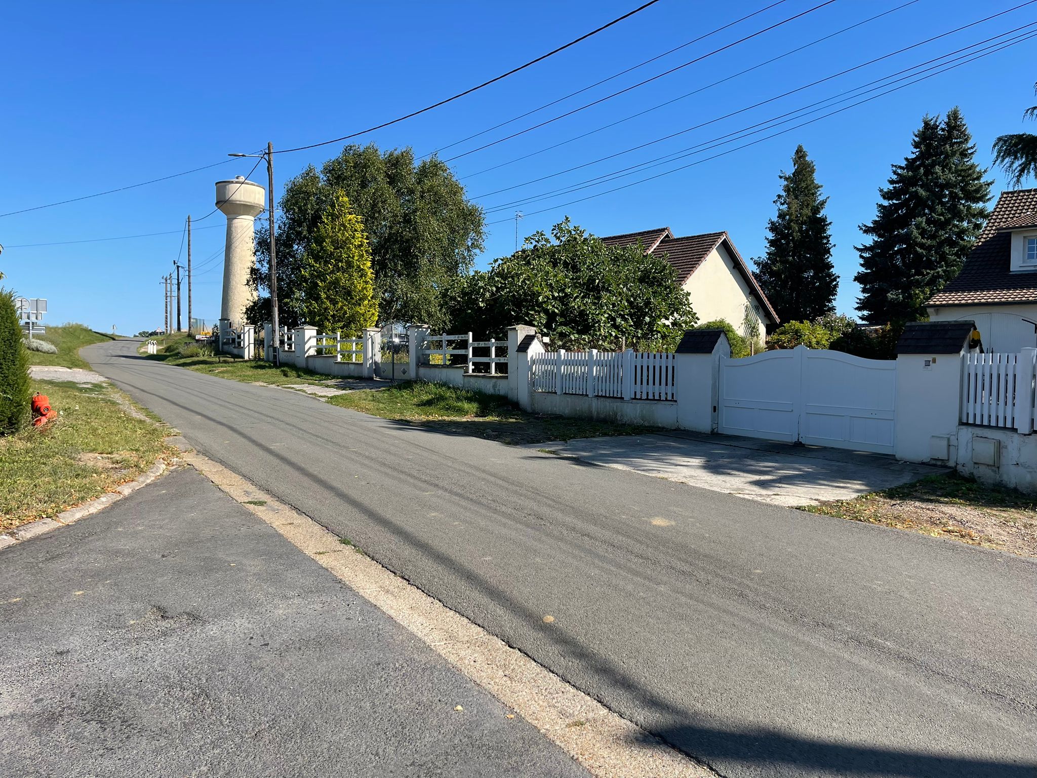 LA RUE DU CHATEAU D'EAU !