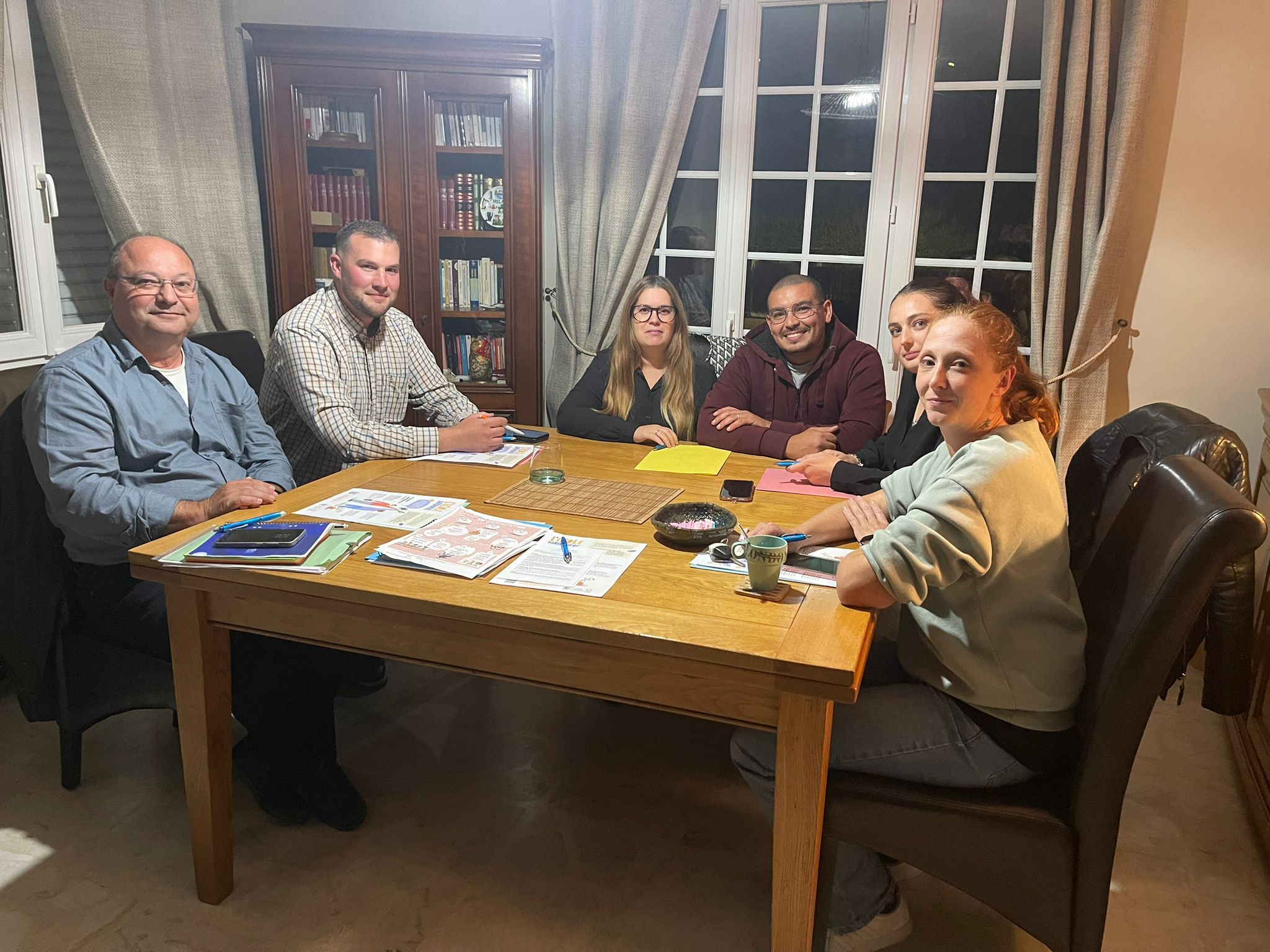 NOTRE ÉQUIPE AU TRAVAIL !