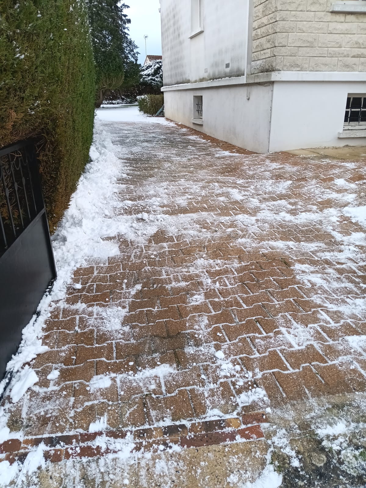 NOTRE BRIGAGE DÉNEIGEMENT EN ACTION !