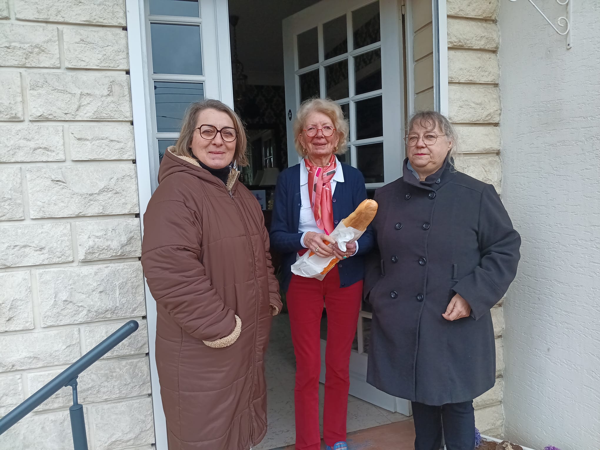 LE PORTAGE DE PAIN À DOMICILE SE POURSUIT !